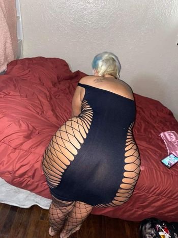 Big Ass Mature GILF Ready To Play 11