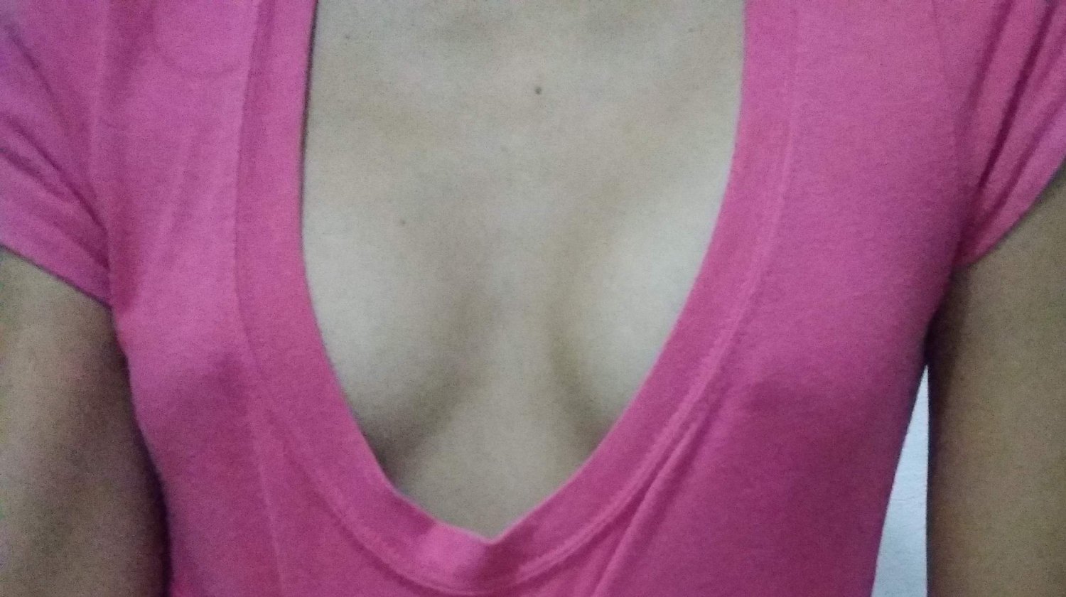 デリシャス・インディアン・ベイブ・フラッシング・ハー・ビッグ・ティッツ 3