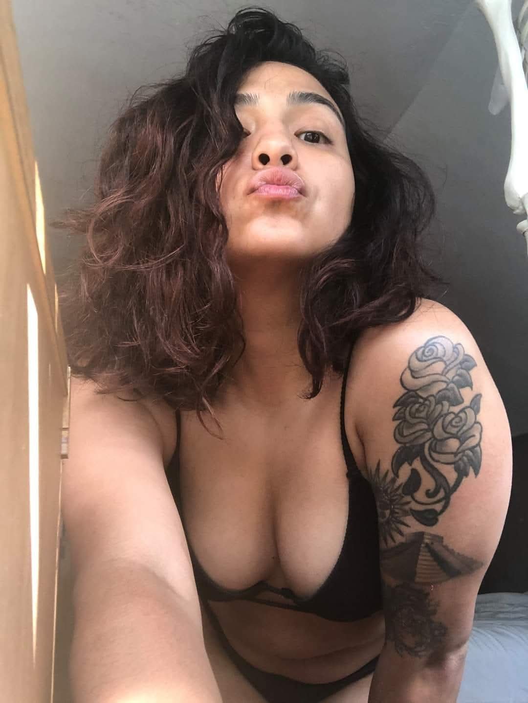 Lovely Young Latina MILF In Sexy Lingerie 5