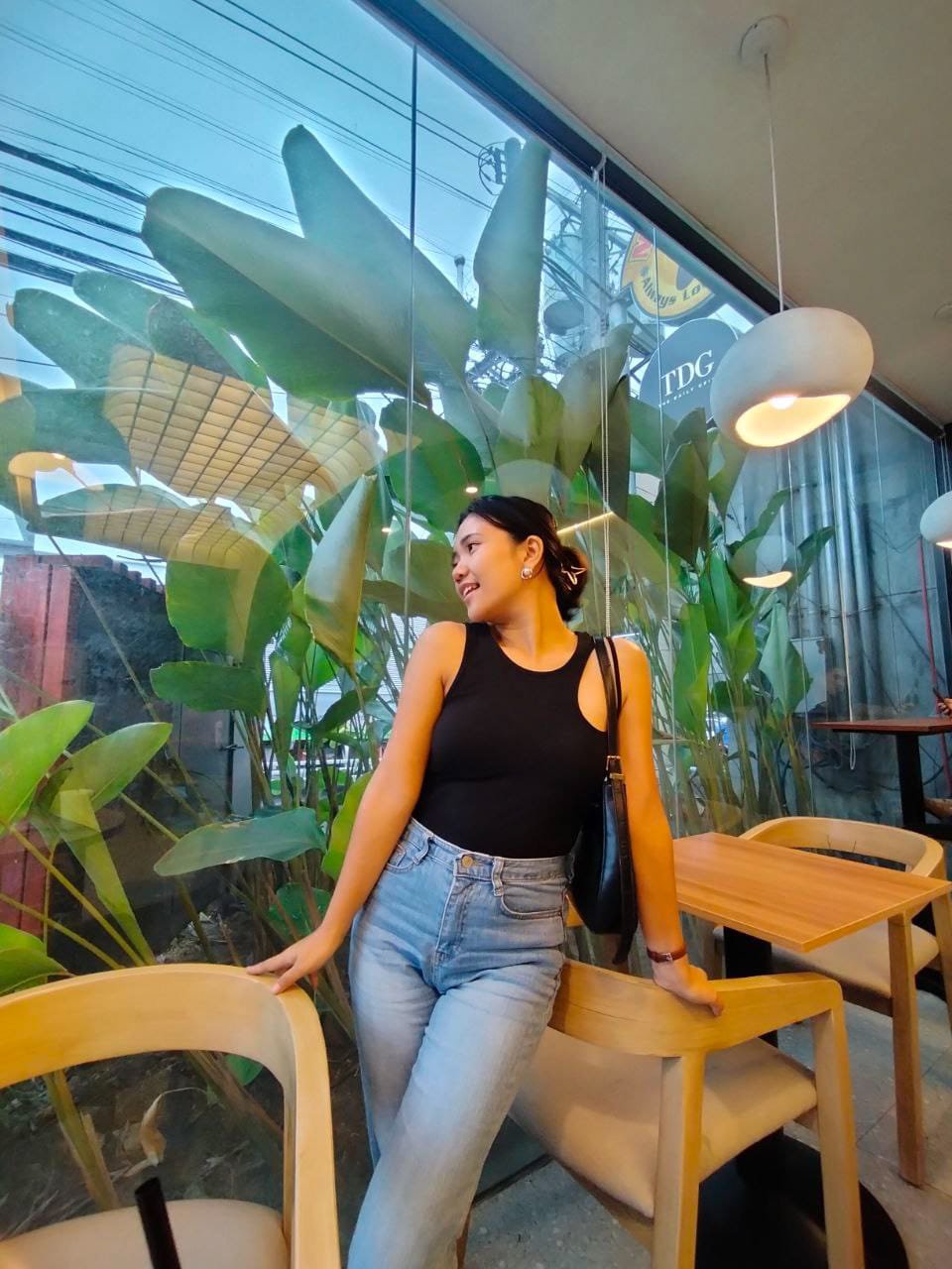 Filippina miss Amiyah , 26 12