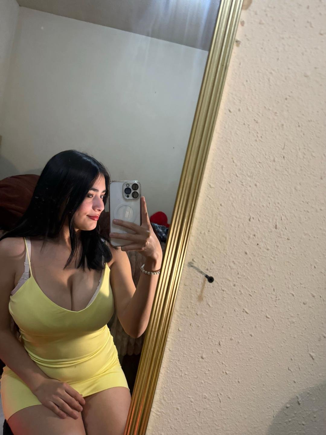 Cute Brunette Æyllin̈ Showing Off Her Soft Side 4