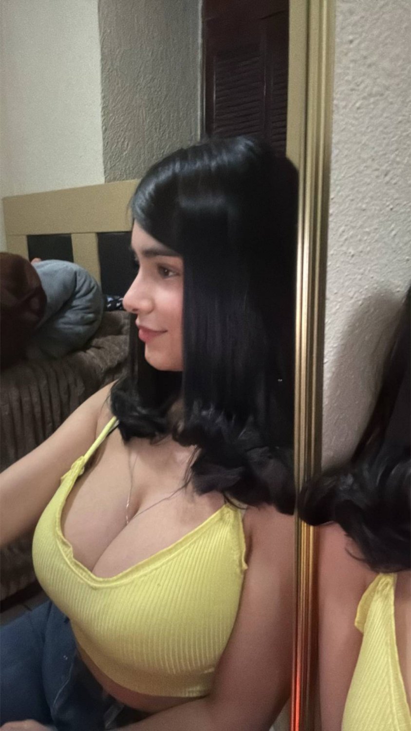 Cute Brunette Æyllin̈ Showing Off Her Soft Side 9