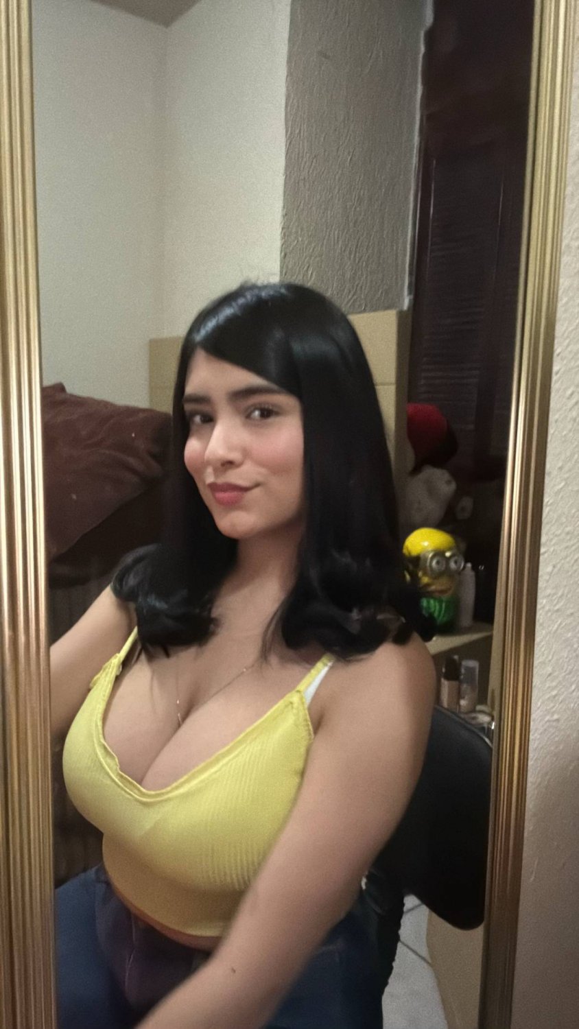 Cute Brunette Æyllin̈ Showing Off Her Soft Side 13