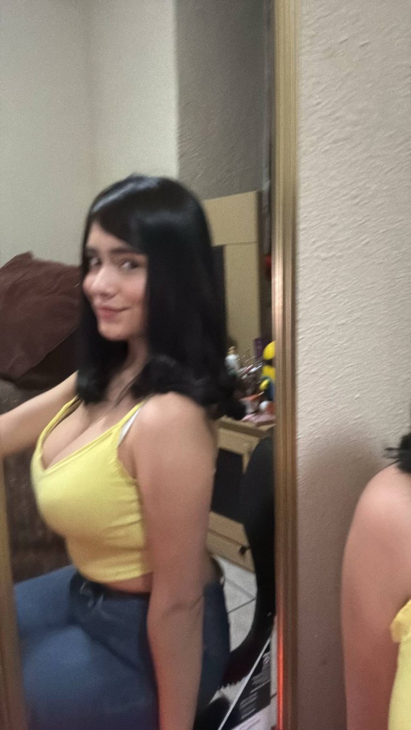 Cute Brunette Æyllin̈ Showing Off Her Soft Side 17