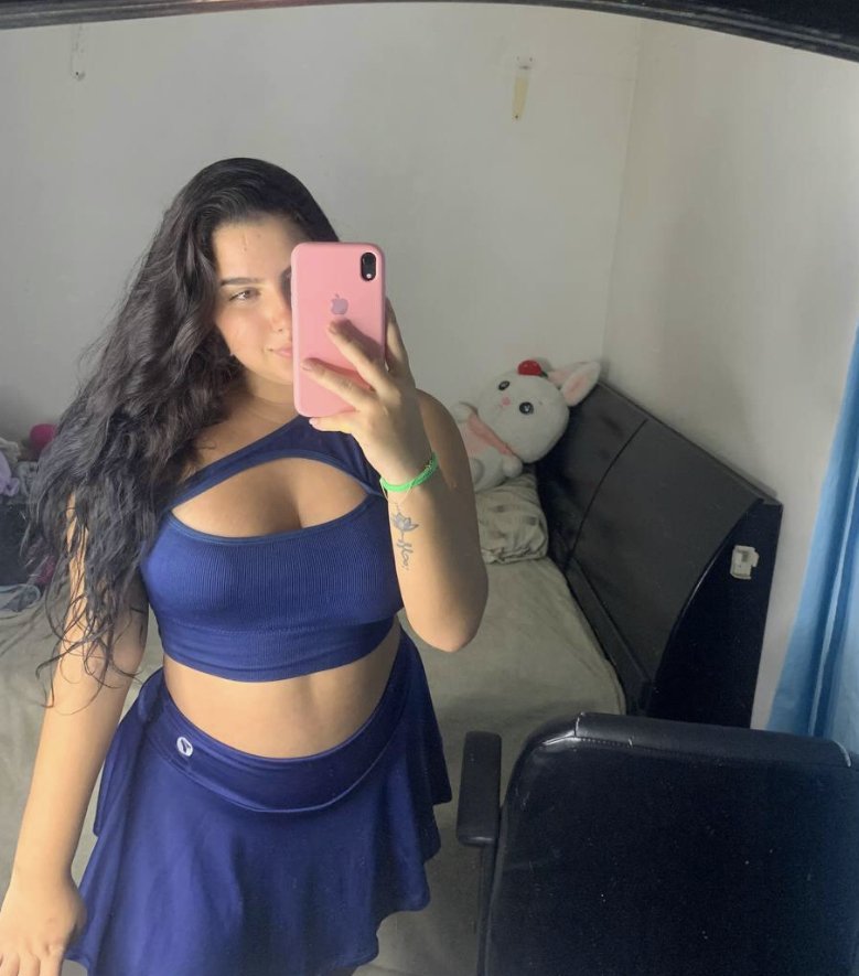 Puta culona - krągła nastolatka Laina 30