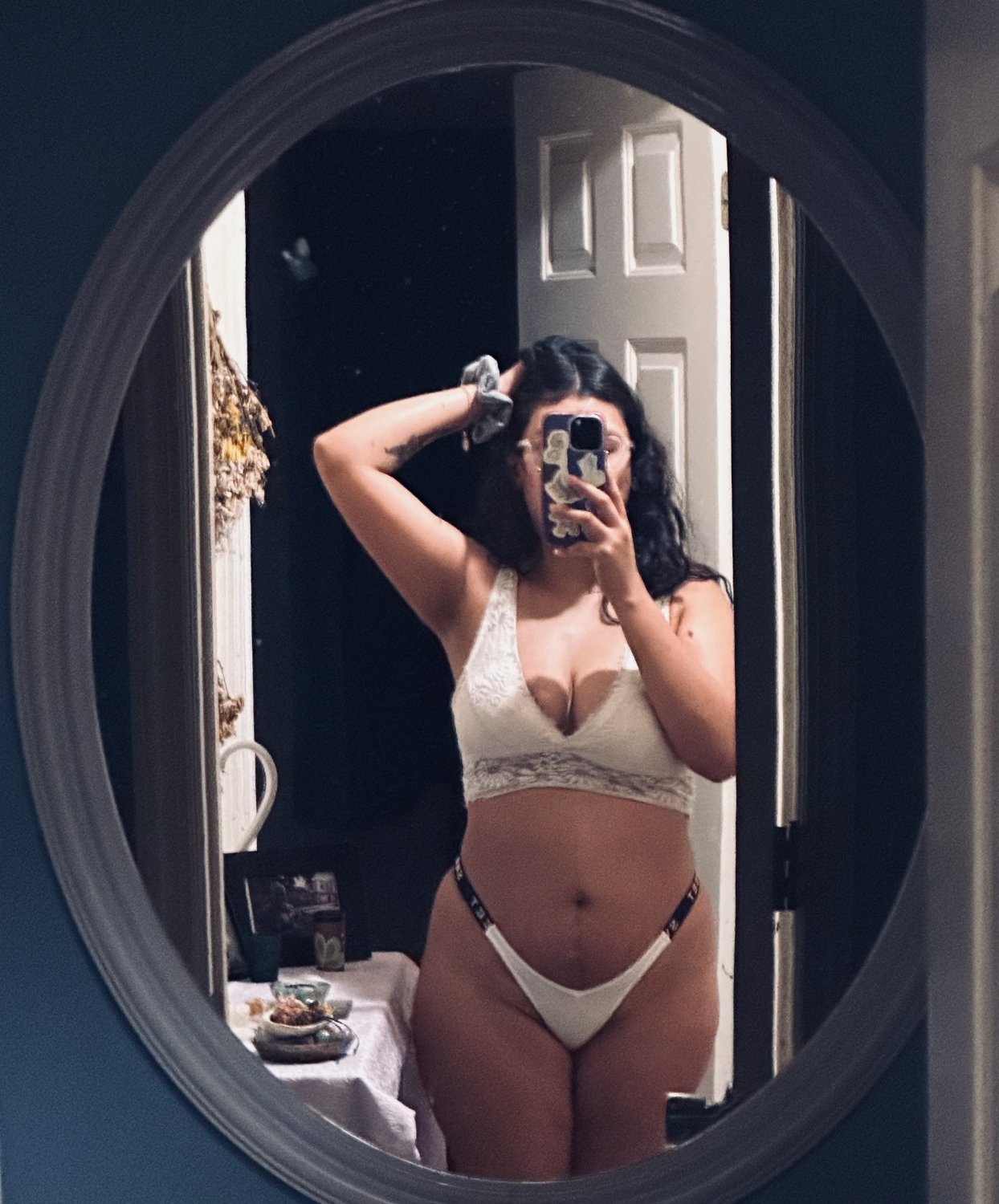 ラティーナ・ビューティー・ウィズ・ナチュラル・ティッツ・ゲッツ・ワイルド 10