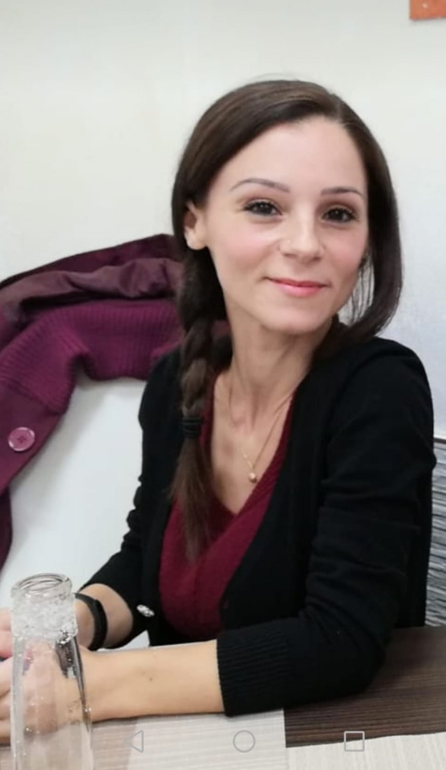 サルトリー・セルフィーズ・フロム・ホット・バレンティーナ 5