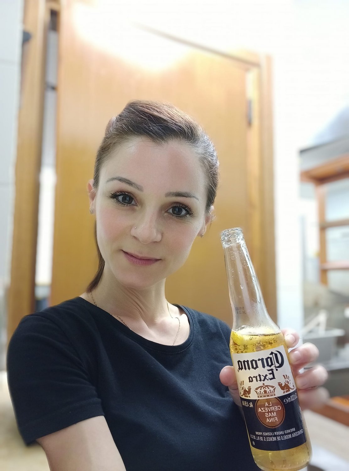 サルトリー・セルフィーズ・フロム・ホット・バレンティーナ 8