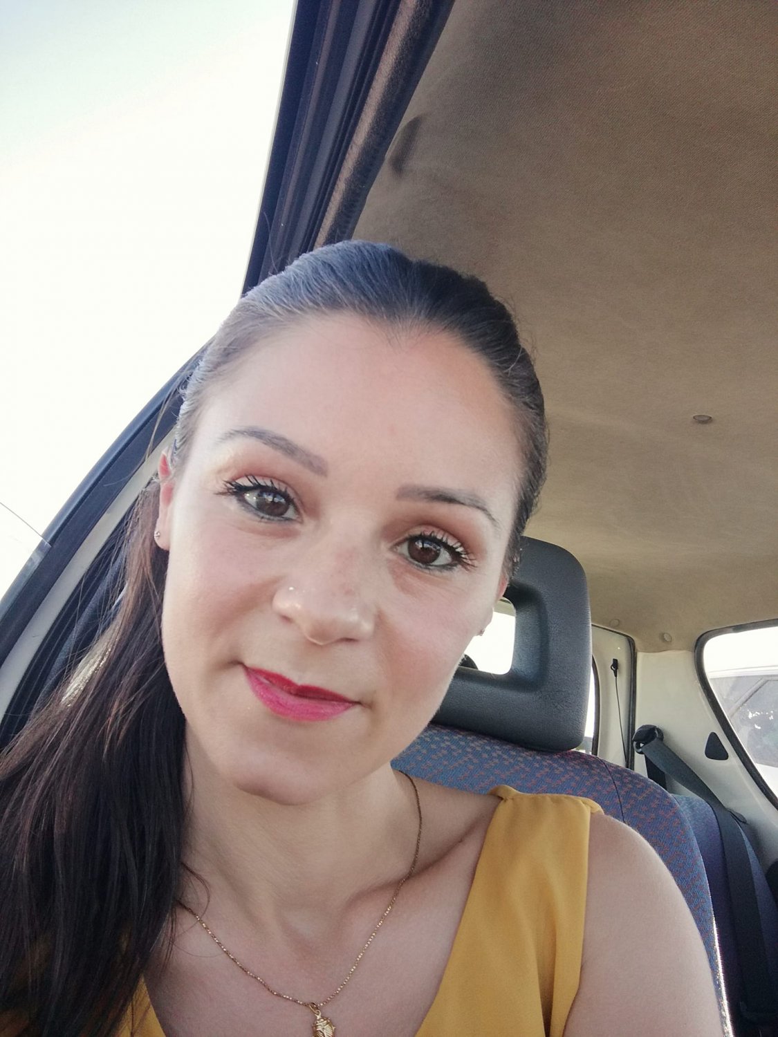 サルトリー・セルフィーズ・フロム・ホット・バレンティーナ 12