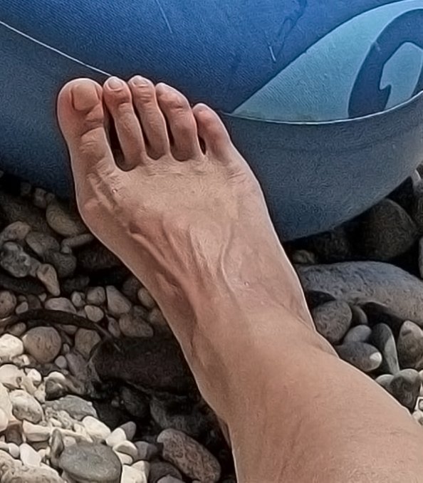 サルトリー・セルフィーズ・フロム・ホット・バレンティーナ 22