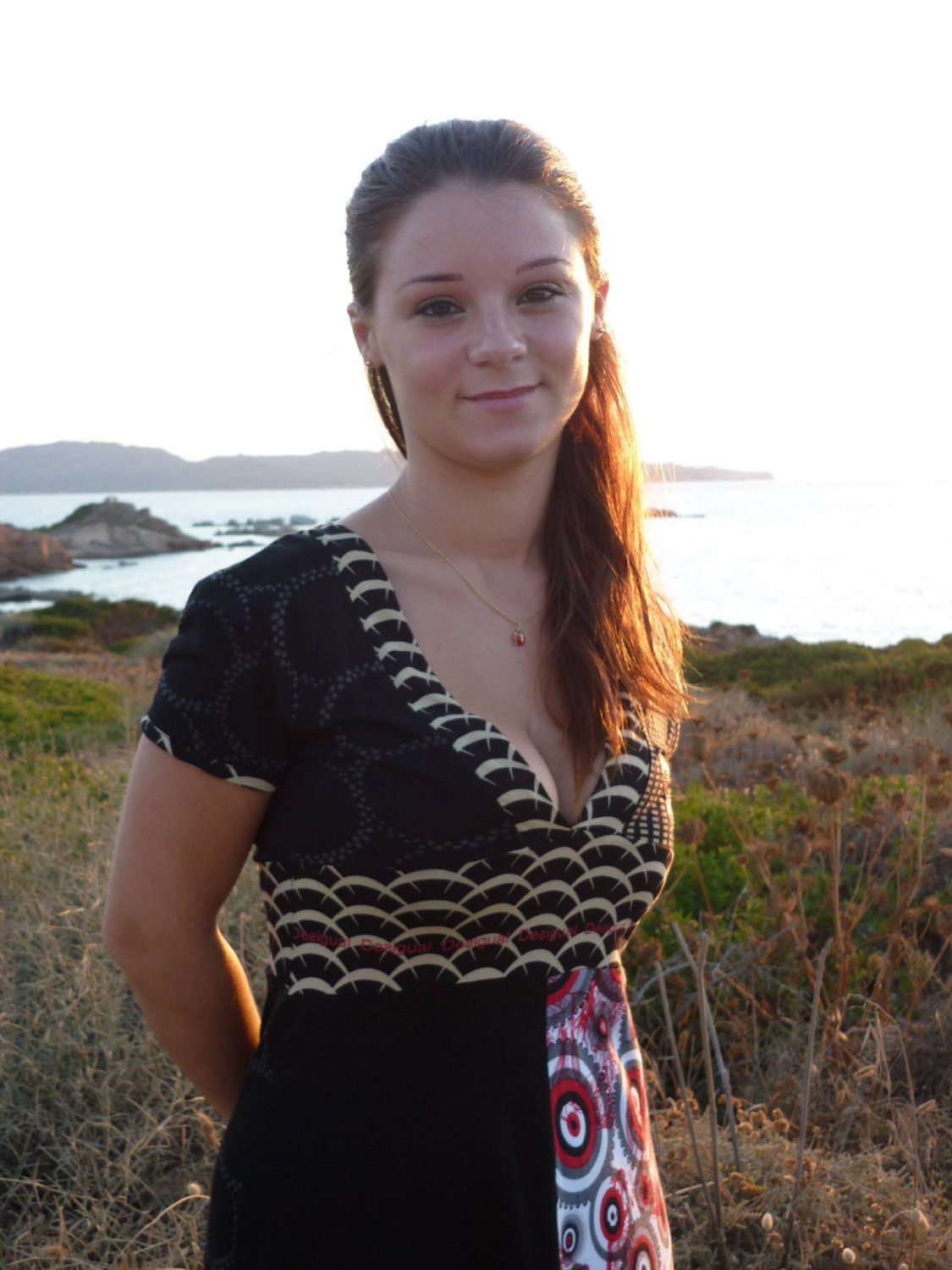 サルトリー・セルフィーズ・フロム・ホット・バレンティーナ 38