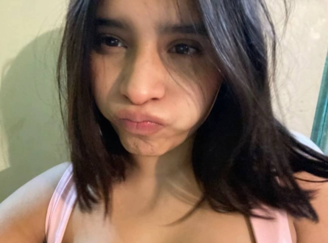 Userrrr0608 Flashes In A Dirty Little Selfie 1