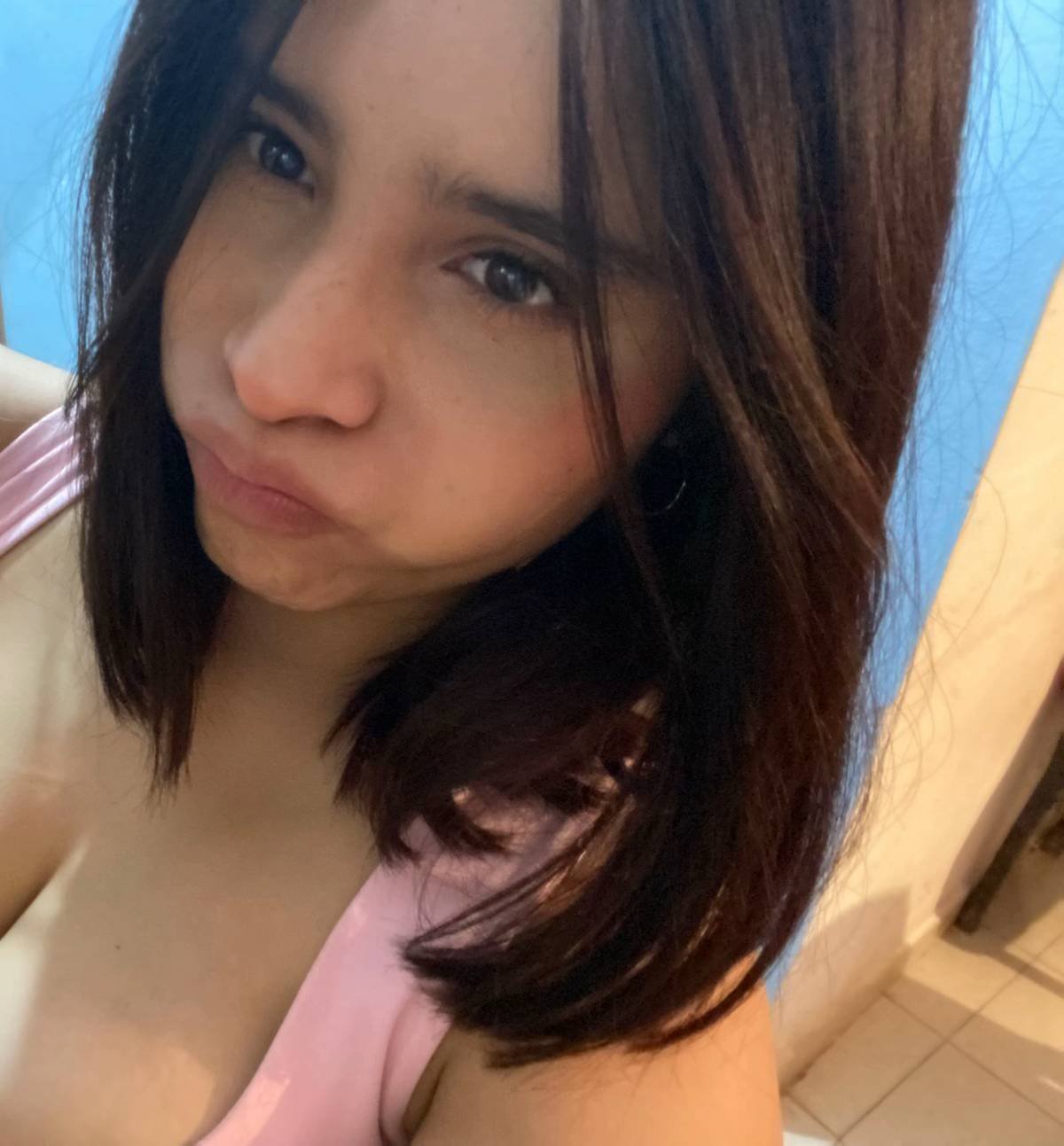 Userrrr0608 Flashes In A Dirty Little Selfie 12