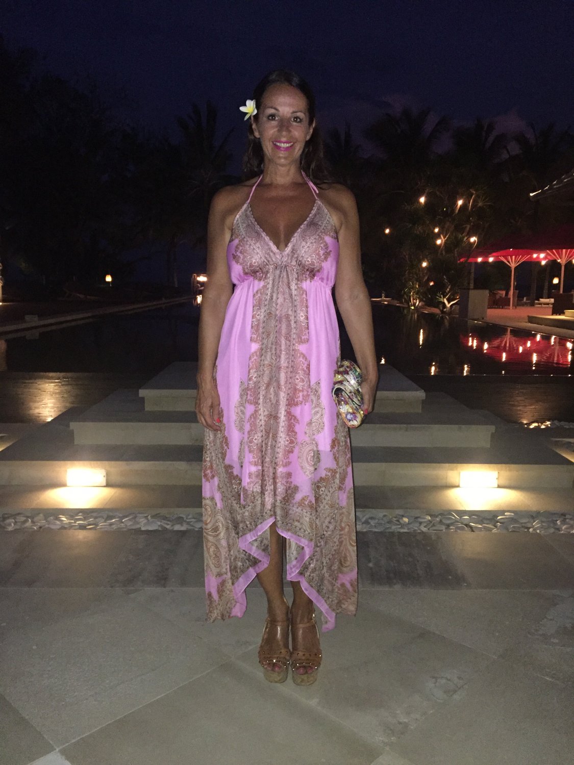 Yummy Mature Dark-haired poses 8