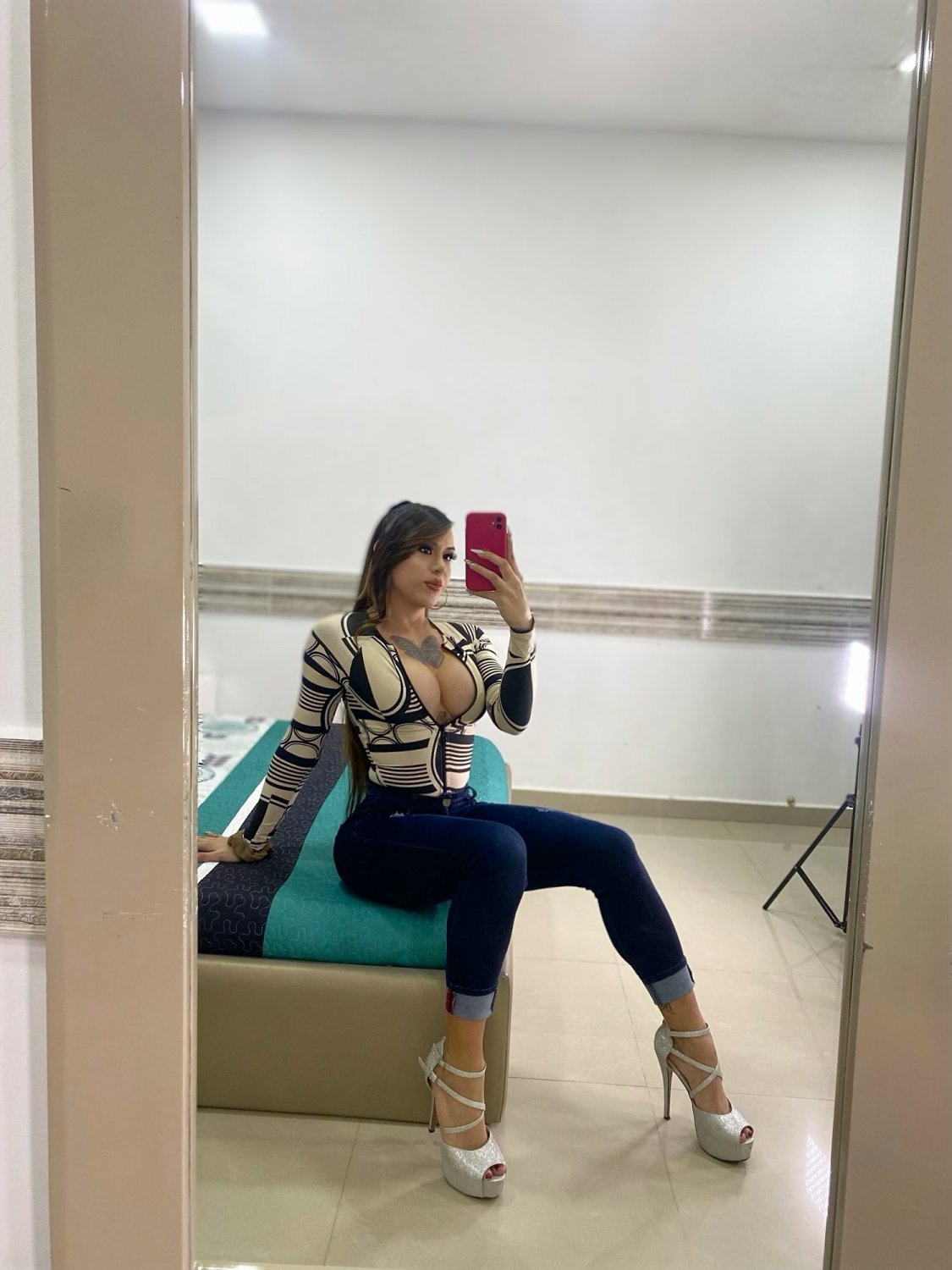 キュート・サミースウィーツ・ウェット・アンド・ノーティー・キス 53