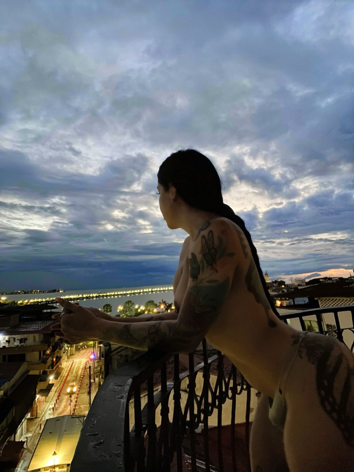 ダーリン・サミースウィーツ・センディング・ノーティー・キス 88