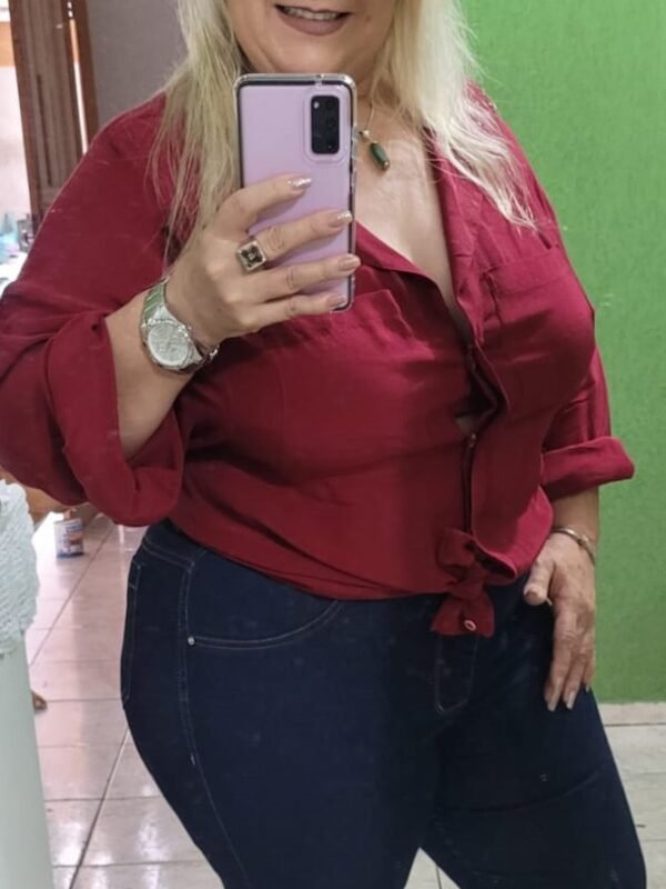 Clara Santos coroa peituda 4
