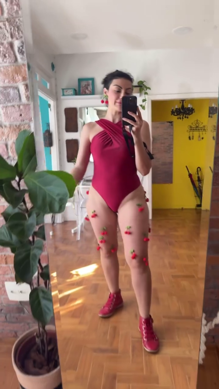 Aline Malafaia Flaunting Her Hot Body in a Spicy Tease 50