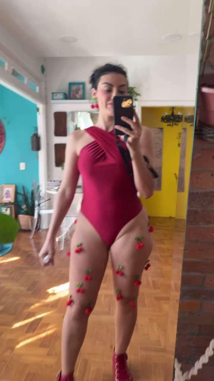 Aline Malafaia Flaunting Her Hot Body in a Spicy Tease 53