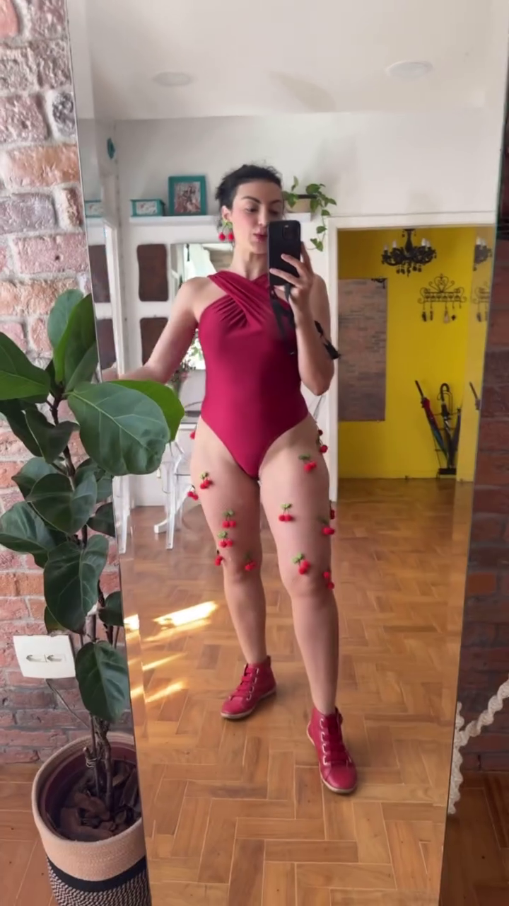 Aline Malafaia Flaunting Her Hot Body in a Spicy Tease 65