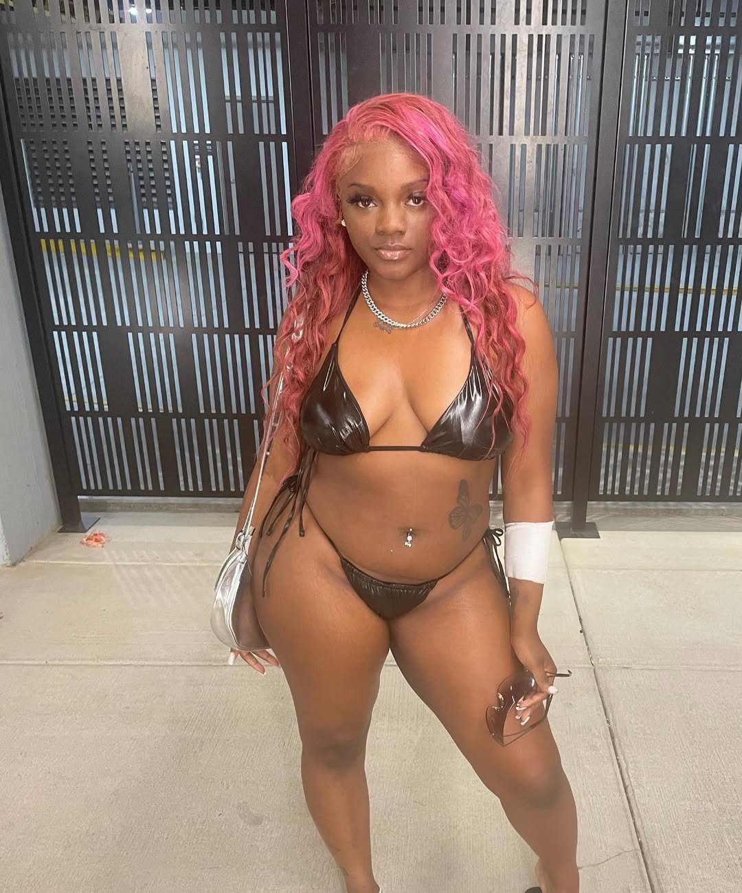 Thots de cheveux roses 17