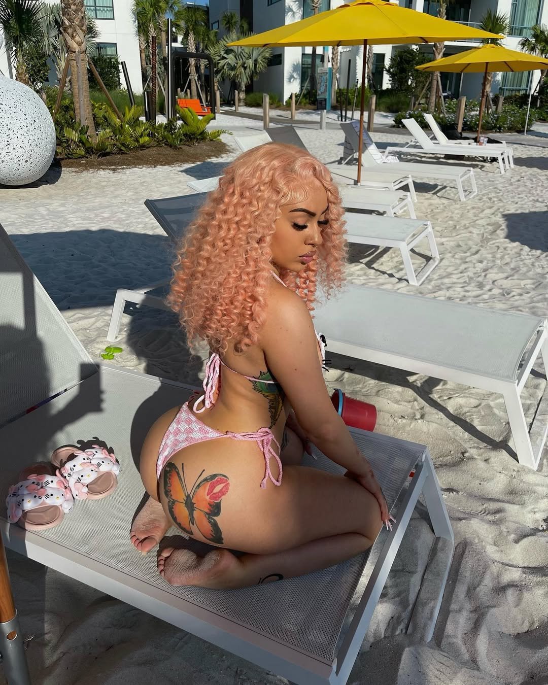 Thots de cheveux roses 39