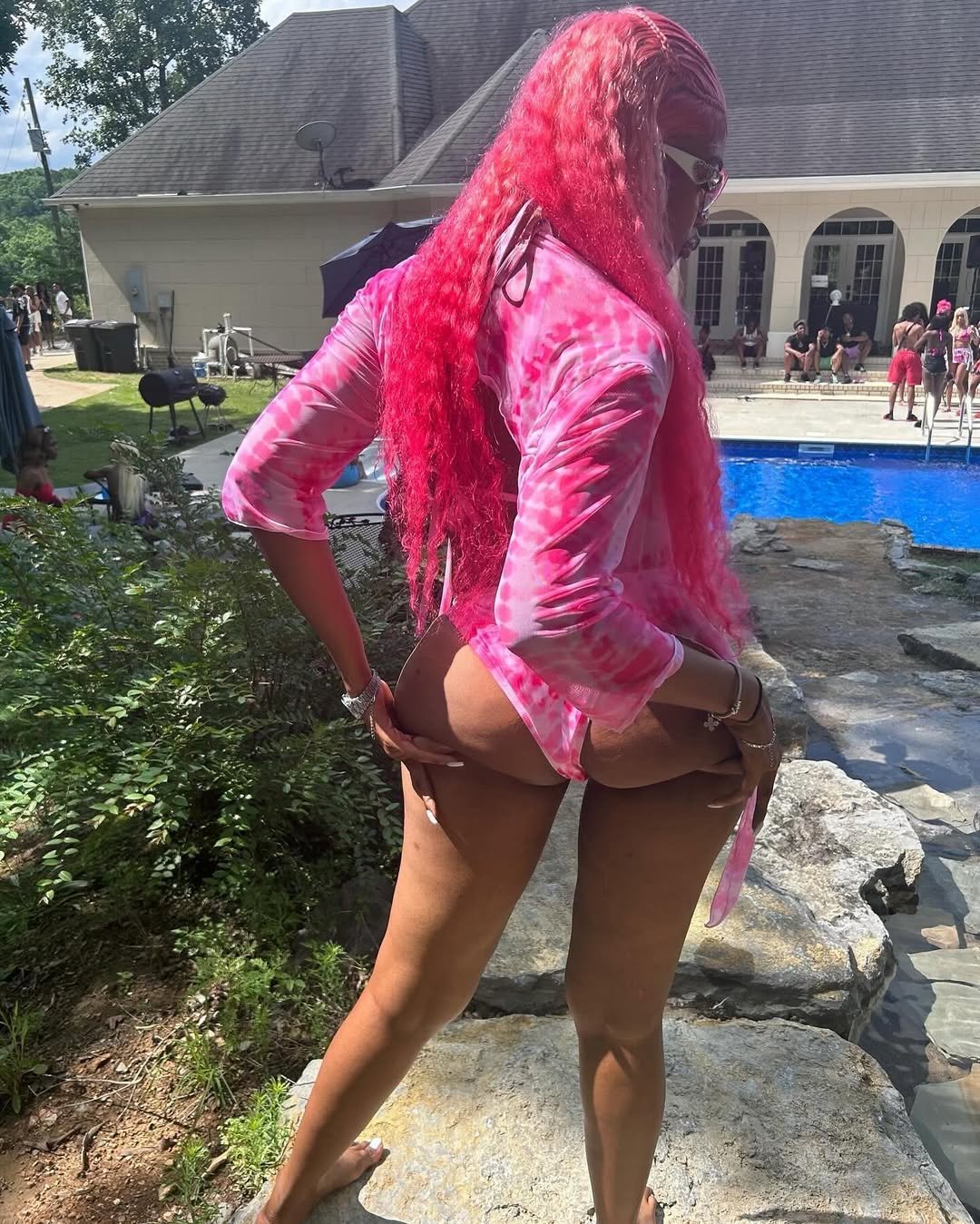 Thots de cheveux roses 40