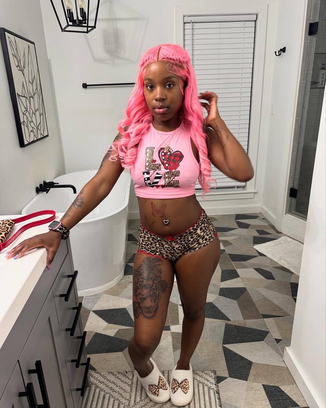 Thots de cheveux roses 75