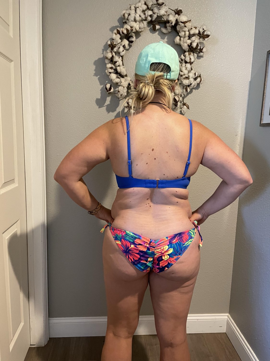 ホット・コロラド・ミルフ・ステイシー・ウィズ・フェア・ヘア・レディー・フォア・アクション 35