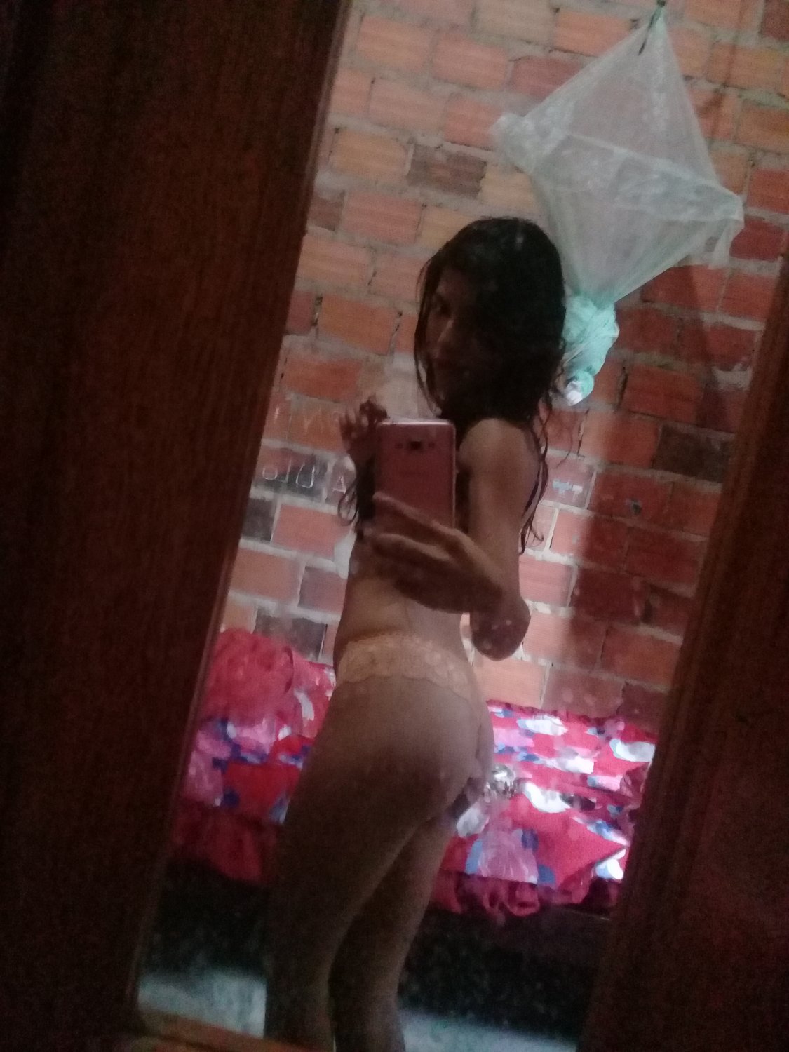 ベイブ・ソー・ホット・アイ・ウッド・リビルド・ザ・ハウス・ジャスト・フォア・ハー 14