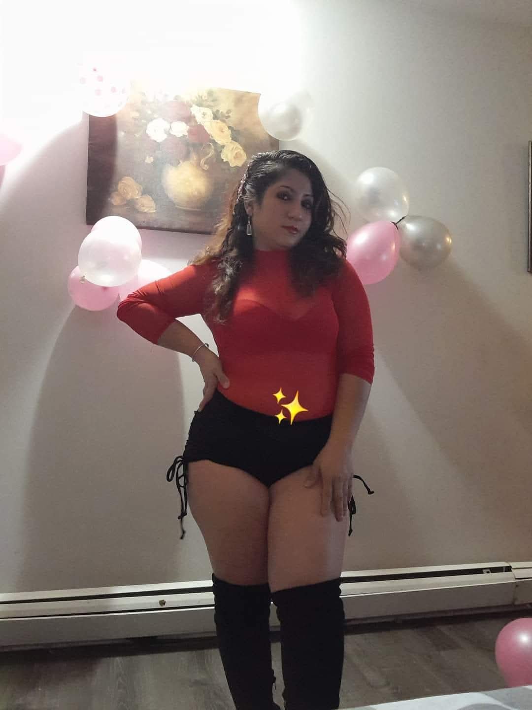 Mamma messicana attraente 28