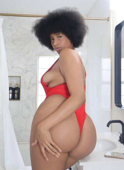Cutie Ebony Goddess Showing Off Her Curves 50