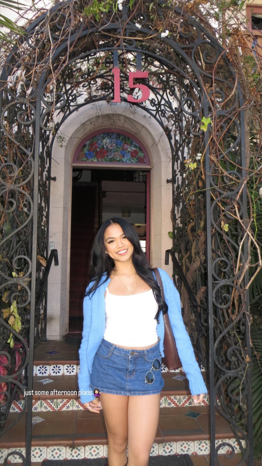 Scrumptious orientalisch hochschule teen samantha 16