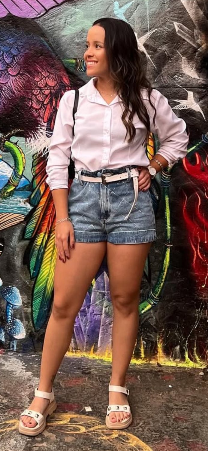 カーリーニャ・BB・ダーティー・リトル・スラット・ベッギング・トゥ・ビー・ユーズド 2