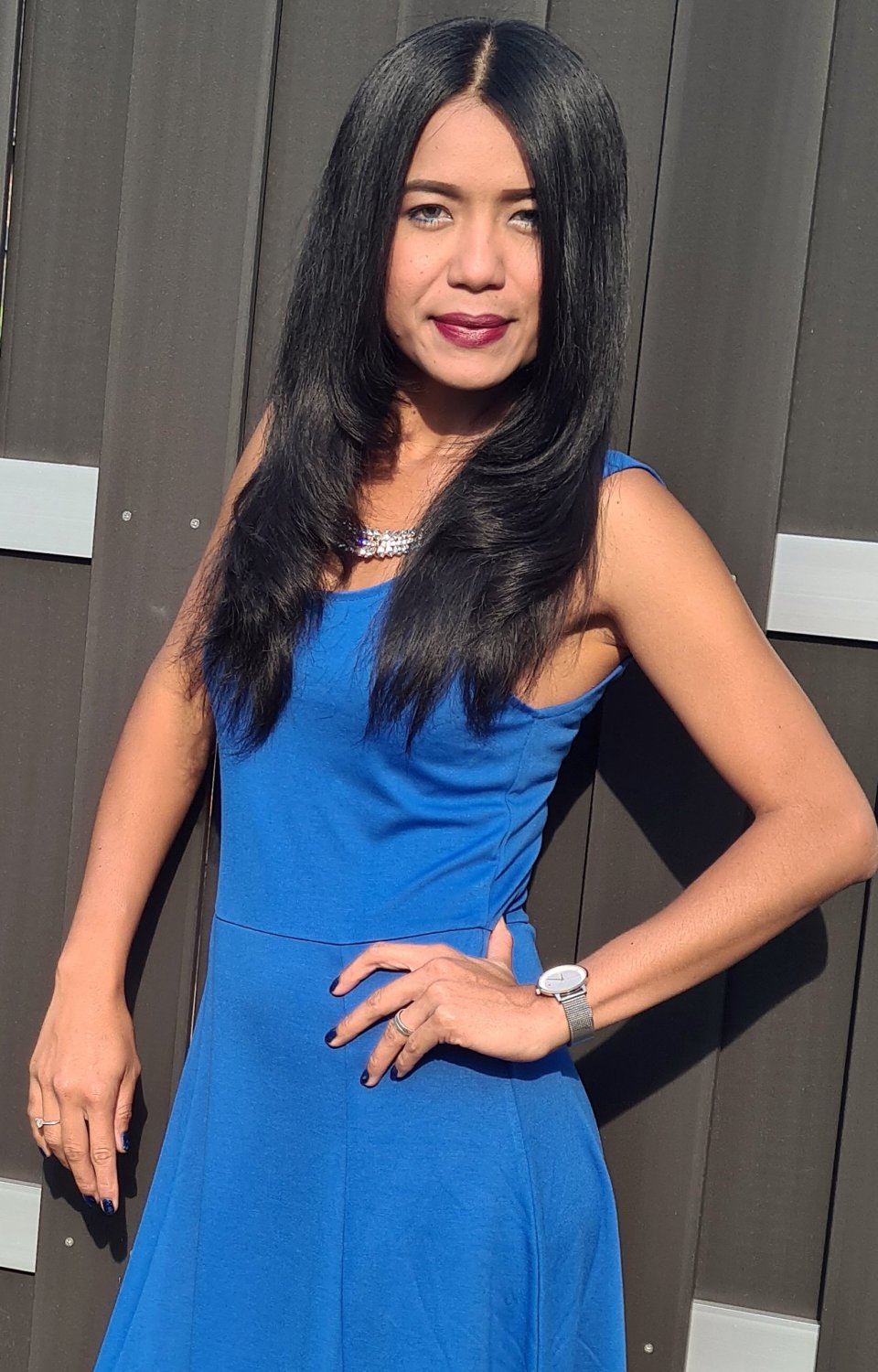 アナザー・ラウンド・オブ・シェリング・ノーティー・オリエンタル・ワイブズ 1