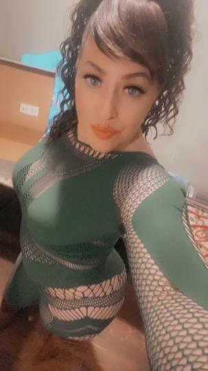 Hot 36-Year-Old MILF Mom Vanessa Escorting in Oakland 7