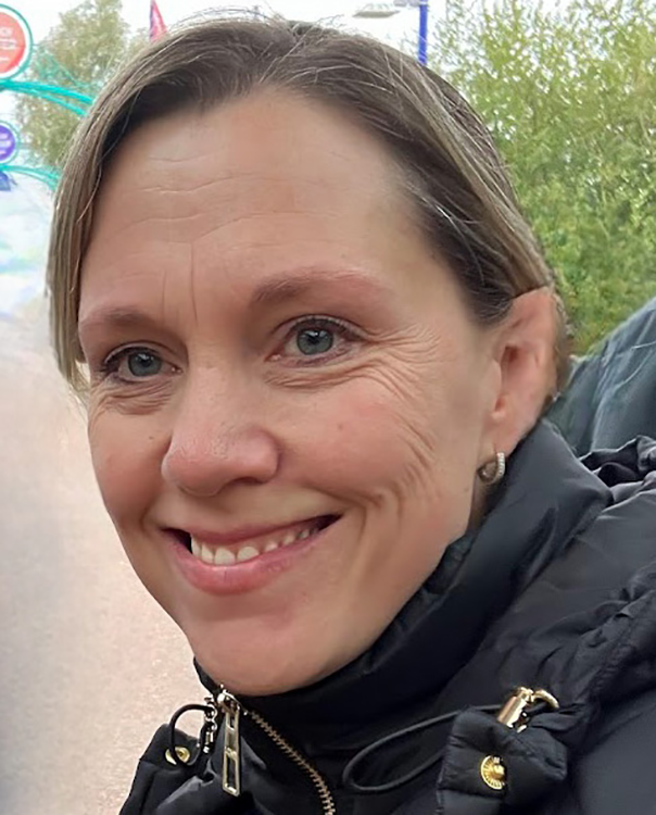 キャリーズ・スラッティー・ボディ・レディー・トゥ・ビー・テイムド 2