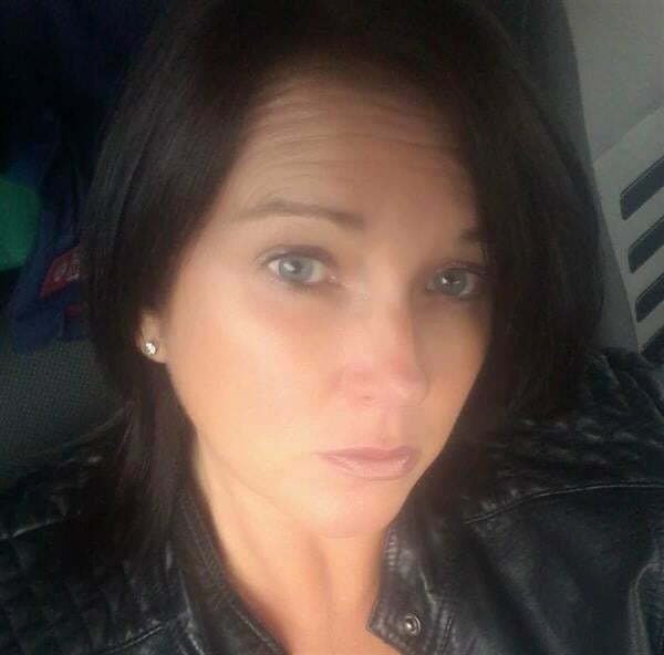 Reino Unido milf puta Trisha 19