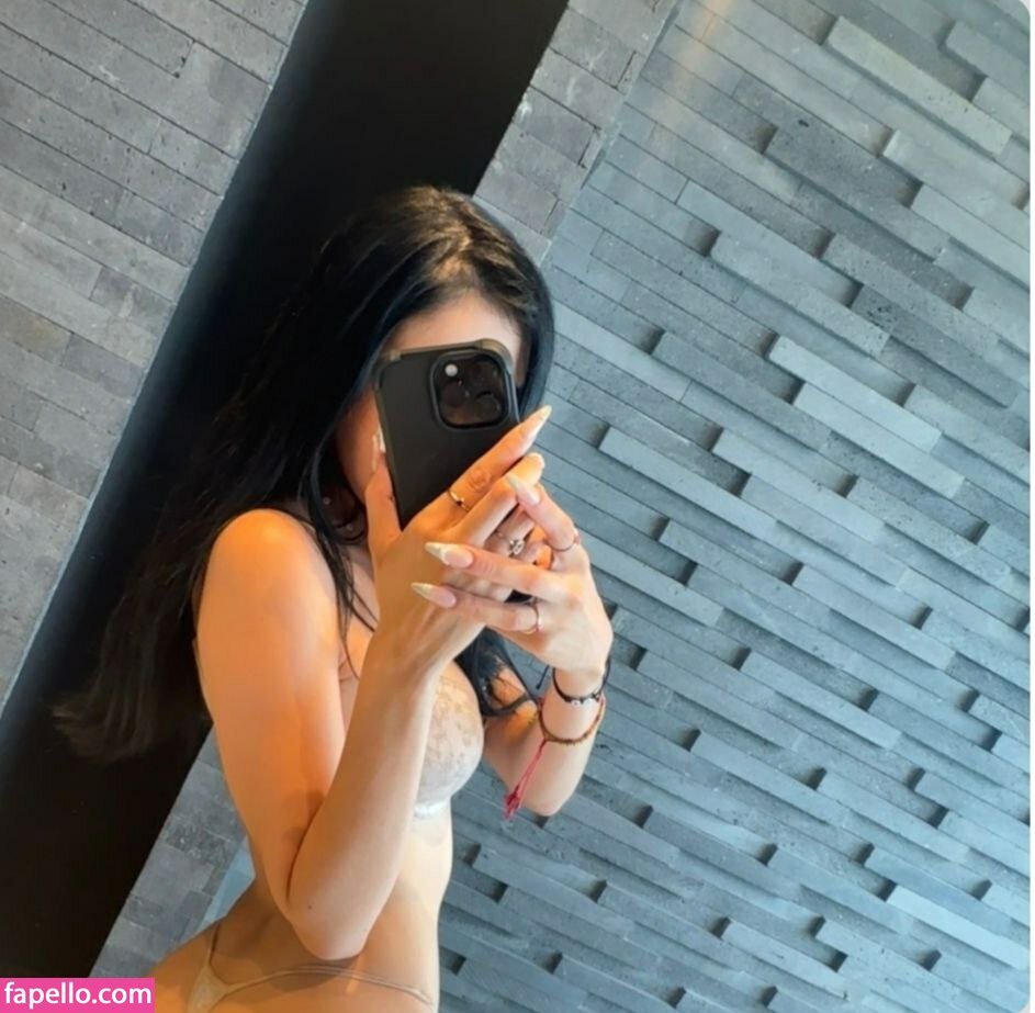 mariana grimaldi 🥵🤤 9