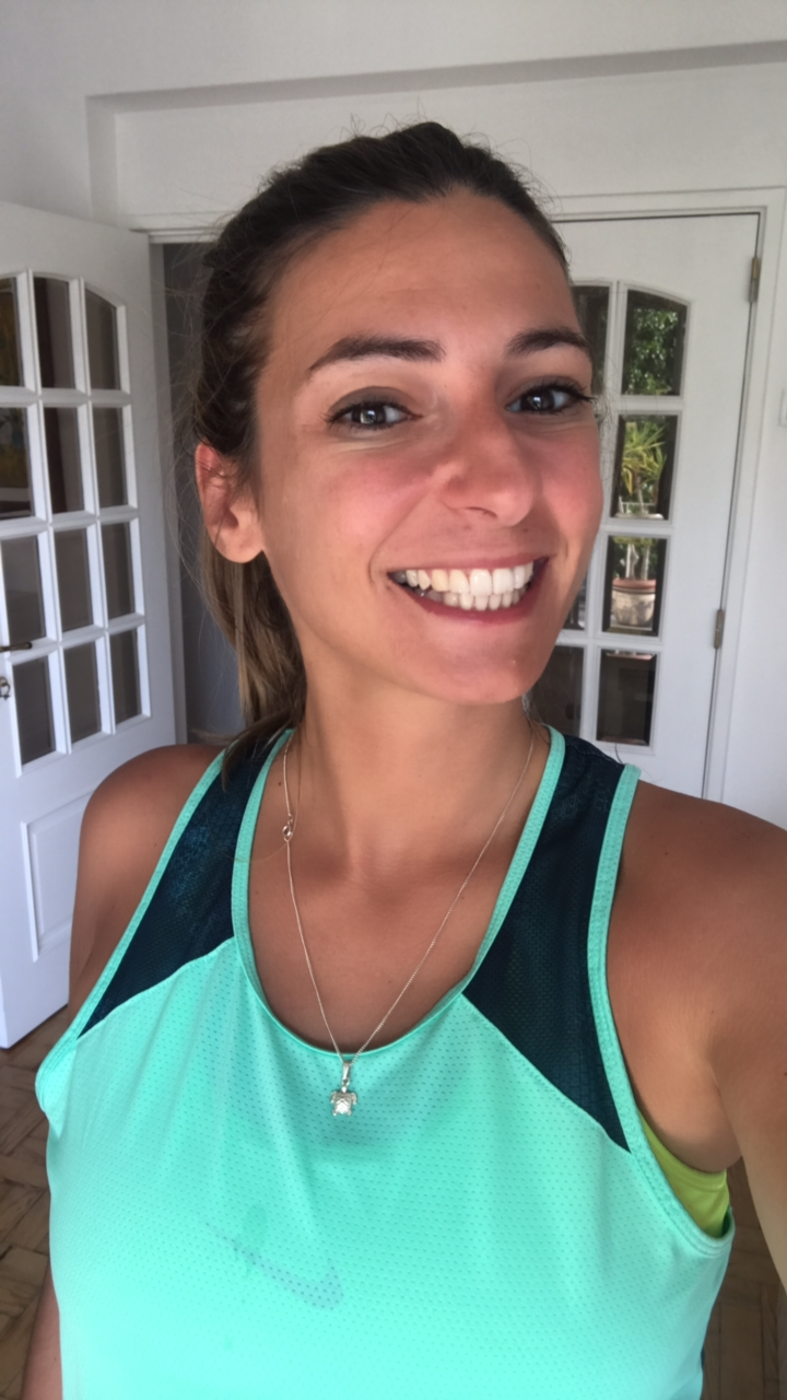 リータズ・ノーティー・セルフィーズ・ベッギング・フォア・ユア・タッチ 35