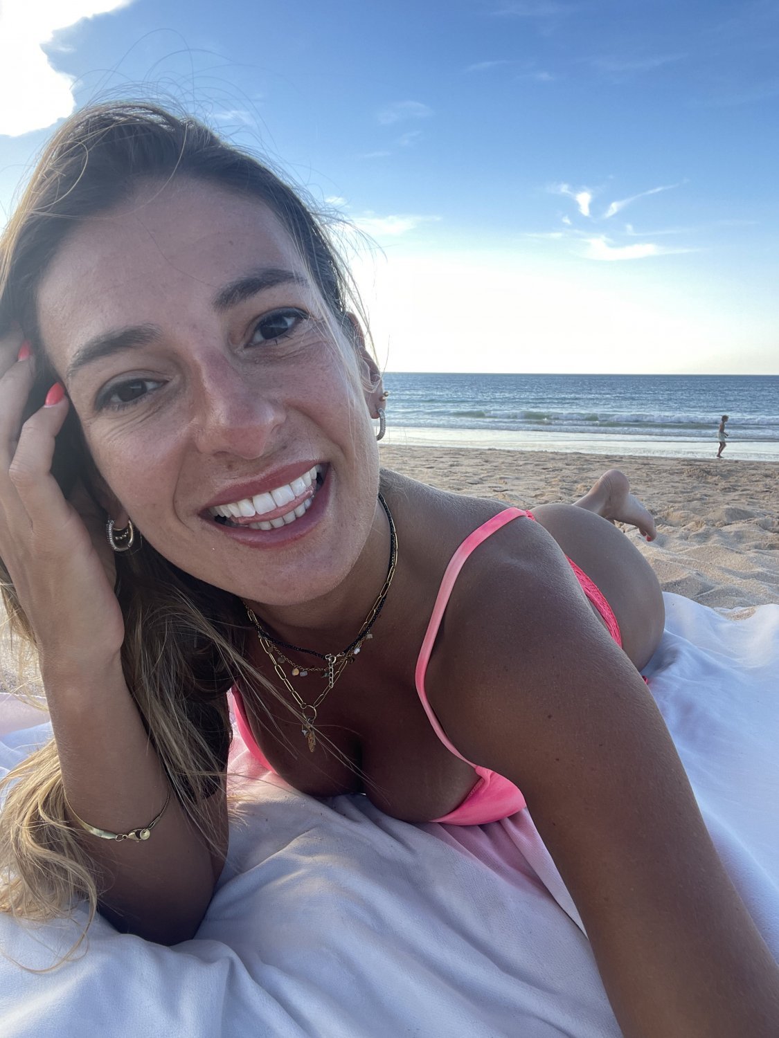 リータズ・ノーティー・セルフィーズ・ベッギング・フォア・ユア・タッチ 37