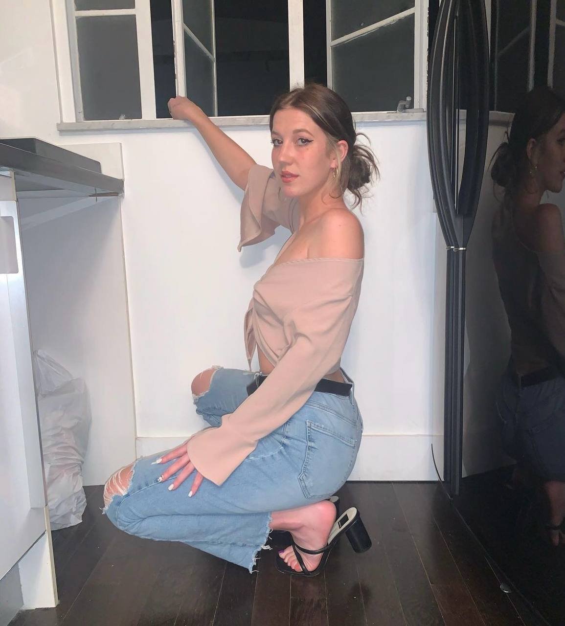 レベカズ・ダーティー・リトル・シークレッツ・イン・セルフィーズ 9