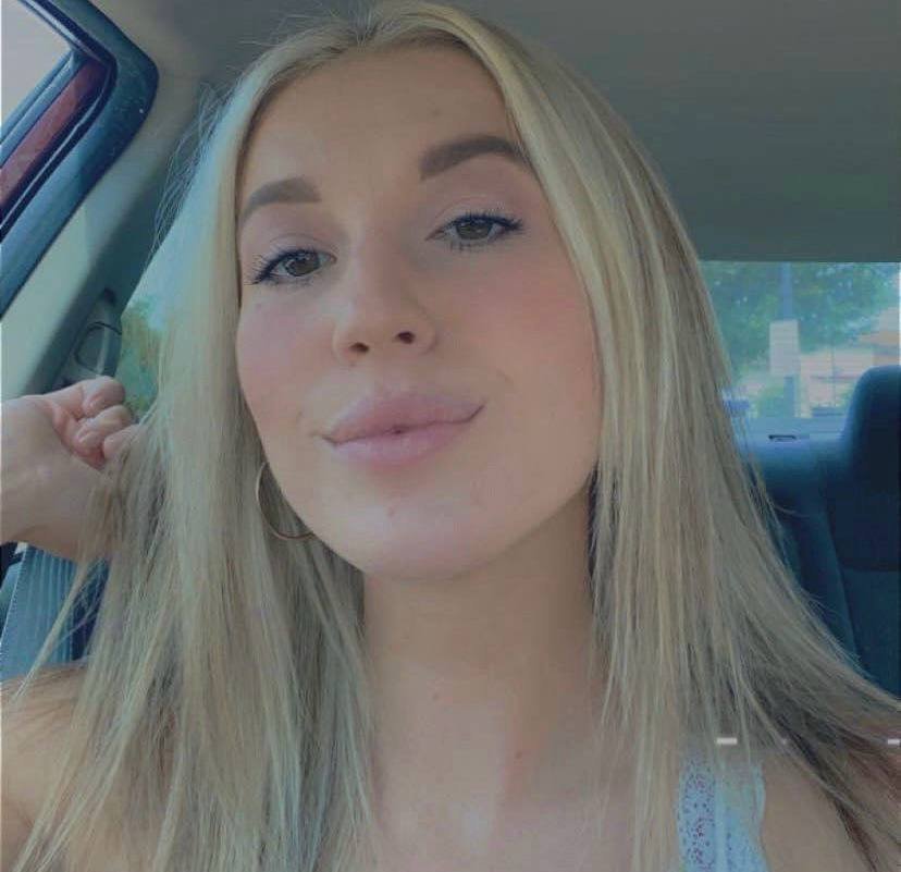 レベカズ・ダーティー・リトル・シークレッツ・イン・セルフィーズ 31