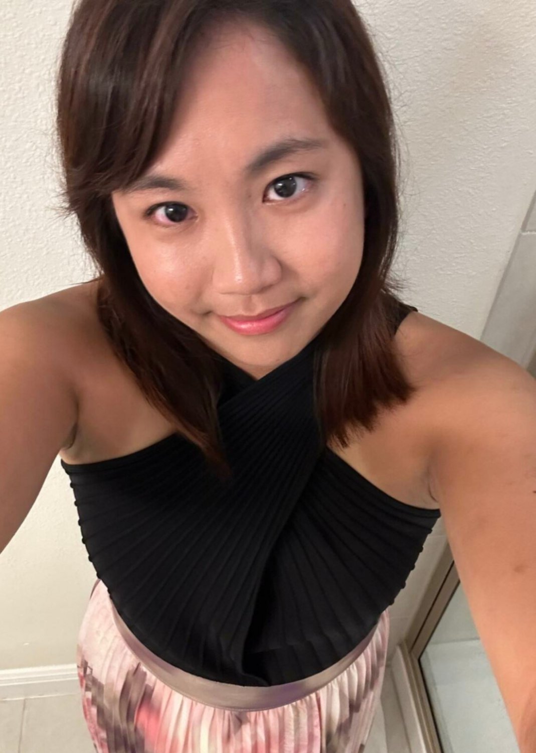 A puta da web britânica Claire 25YO 9