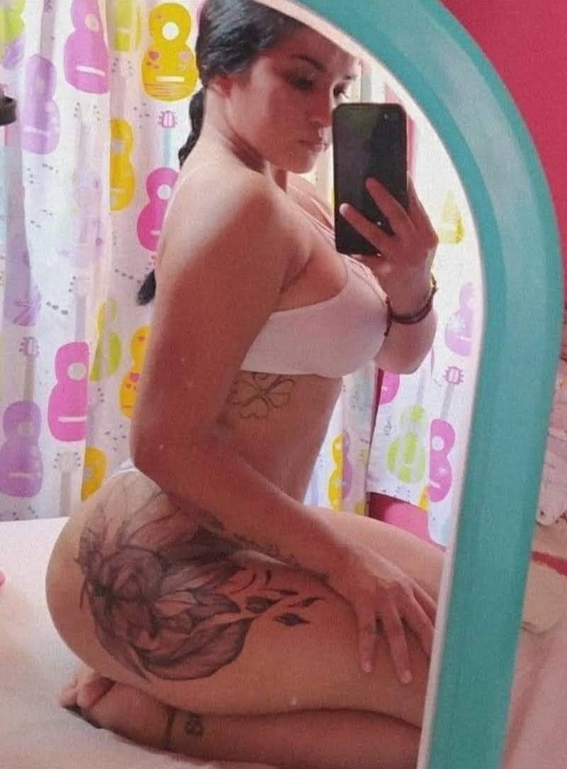 Busty Latina Bombshell Esmeralda Velazco from Altamira 8