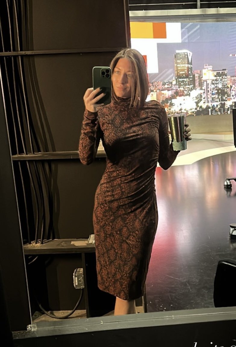 ミルフ・キャプチャード・イン・ハー・ノーティー・ホームメイド・アドベンチャーズ 43