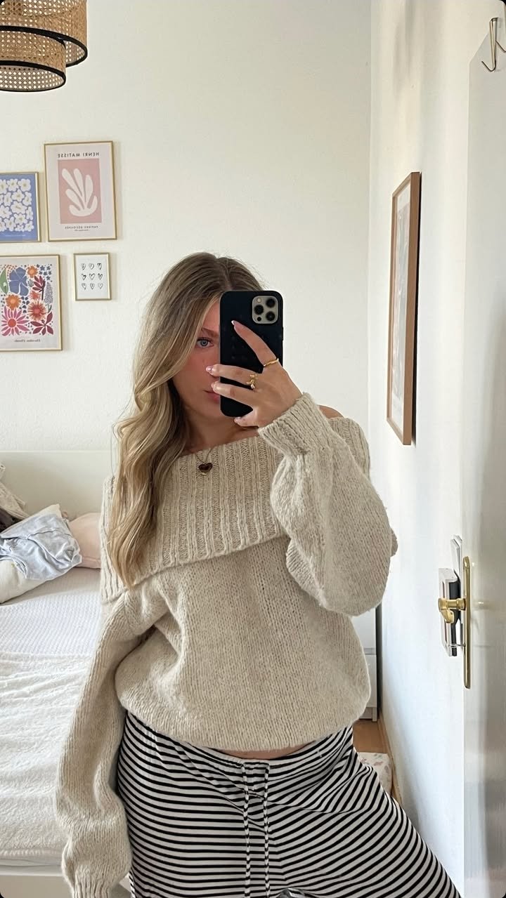 DM mich für Bilder von meiner Schwester Selfie 1