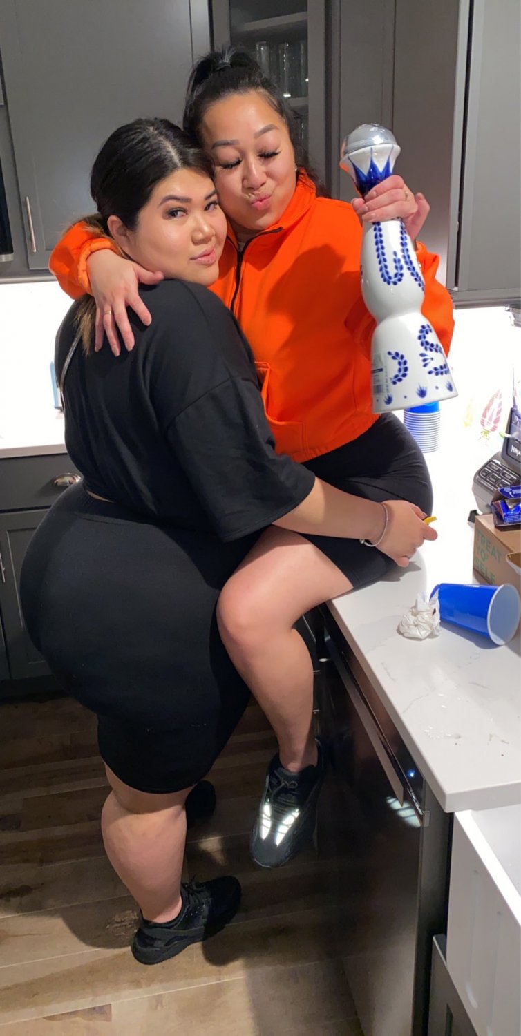 Curvy Japanese BBW Rocking That Big Round Ass 6