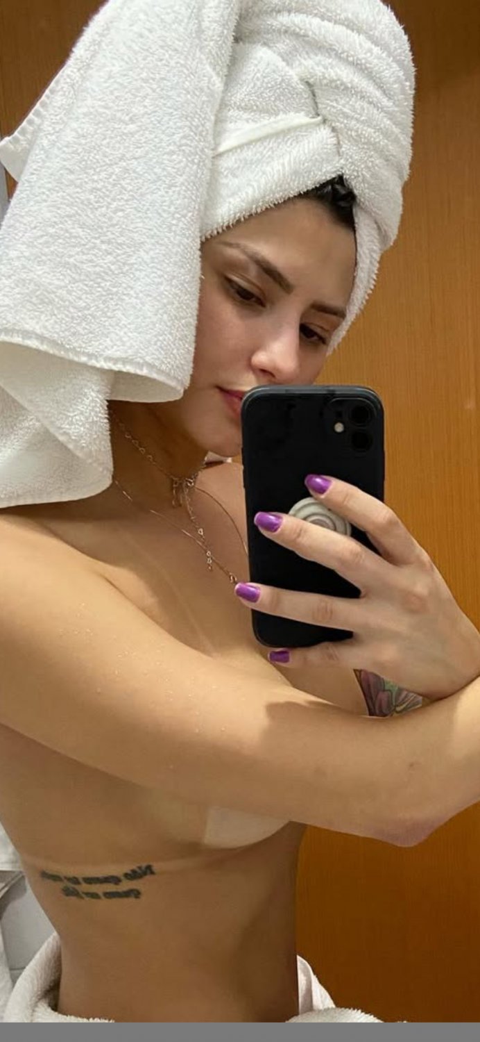 Hevelin Lopez Teasing Her Sweet Body for You 94