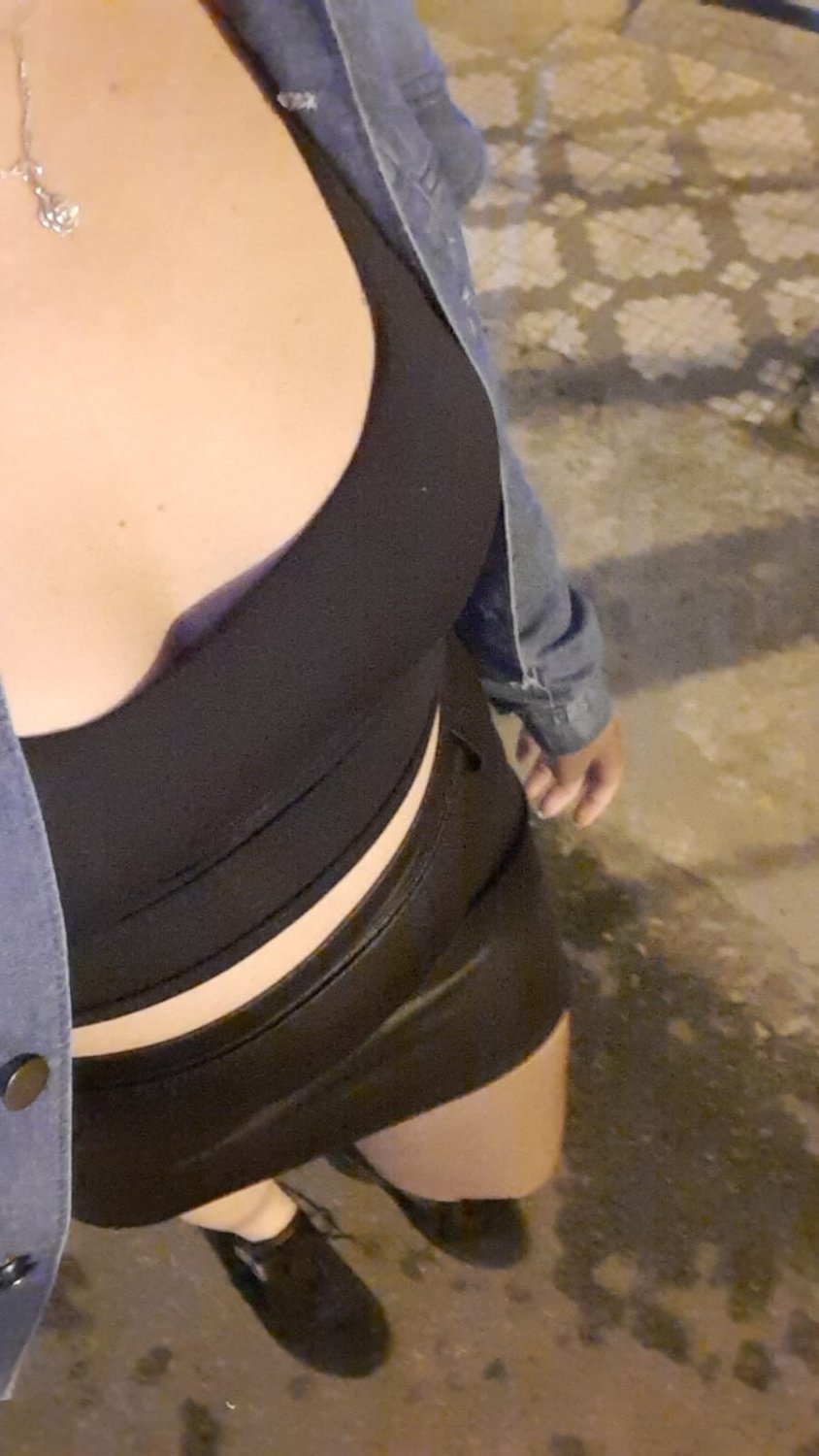 Chubby Cutie From Ubatuba Showing Off Her Sweet Curves 15